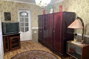 будинок за адресою Довга вул.
