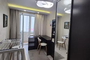 квартира за адресою Соломії Крушельницької вул., 73