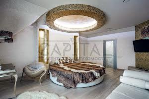 дом по адресу с. Вишенки, Центральна, 3