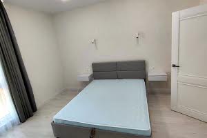 квартира за адресою Краснова вул., 3