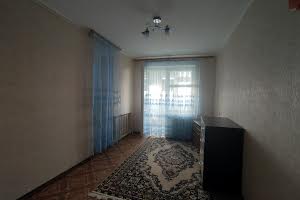 квартира за адресою Олега Ольжича вул. (Ленінградська), 7