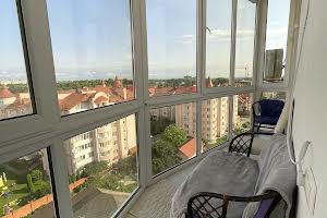 квартира за адресою Степана Бандери просп., 62