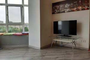 квартира за адресою Тополина вул., 7-А