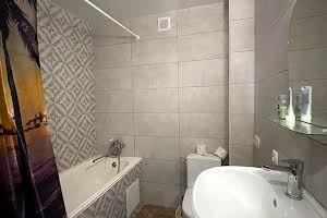 будинок за адресою Центральна