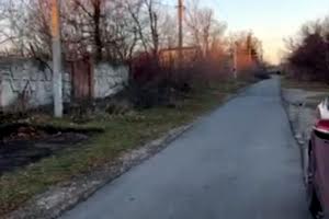 участок по адресу Шкільна
