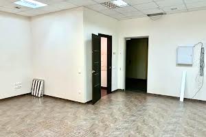 комерційна за адресою Мечникова вул., 10-Б