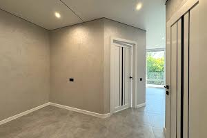 квартира за адресою Флотська вул., 10б