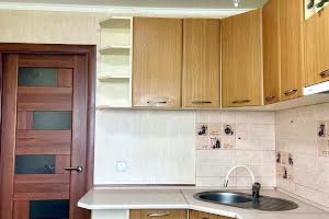 квартира за адресою Степана Бандери вул., 19