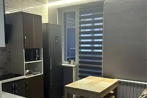 квартира за адресою Льва Ландау просп. (50-річчя СРСР), 52