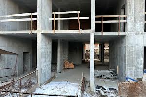 комерційна за адресою Михайла Максимовича вул. (Онуфрія Трутенка), 3