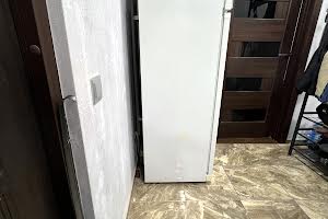 квартира за адресою Дмитра Антоновича бульв., 8