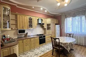 квартира за адресою Небесної Сотні просп. (Маршала Жукова), 3А/1