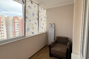 квартира за адресою Зоряна вул., 18