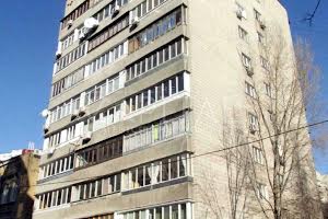комерційна за адресою Олександра Кониського вул., 26-28