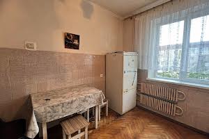 квартира за адресою Симоненка вул., 1