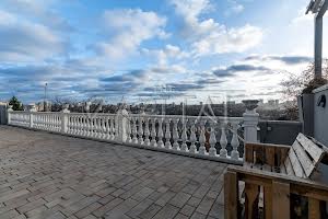 будинок за адресою Монтажників вул., 123