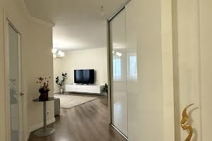 квартира за адресою Миколи Амосова вул., 4