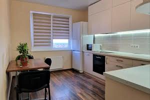 квартира за адресою Сахарова, 30б