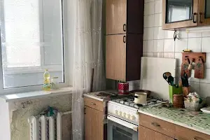 квартира за адресою Шкільна, 5