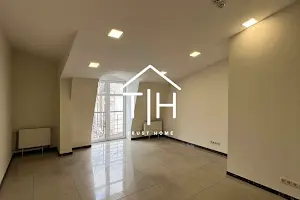 комерційна за адресою Спаська вул., 9