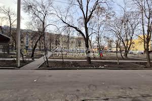 квартира за адресою Металіста вул., 10