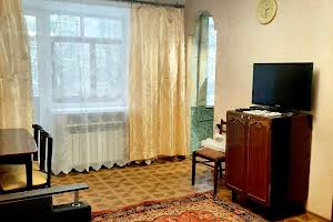 квартира по адресу Суворова ул., 33