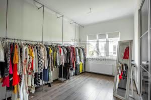 будинок за адресою Кленова вул., 4