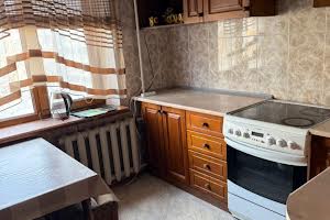 квартира за адресою Академіка Сахарова вул., 28