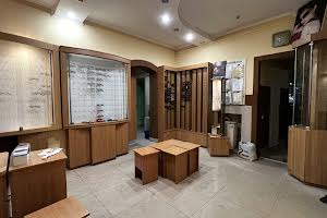 комерційна за адресою Городоцька вул., 20