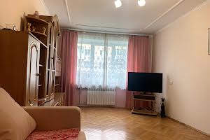 квартира за адресою Багряного Івана вул., 53