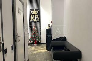 комерційна за адресою Одеська вул., 5