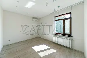 дом по адресу Смородиновая ул., 185