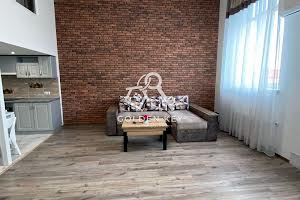 квартира за адресою Єдності вул., 6