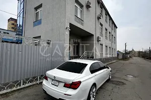 коммерческая по адресу Оксамитова, 8