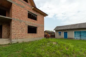 дом по адресу Головна, 76