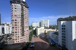 комерційна за адресою Євгена Коновальця вул. (Щорса), 36Д