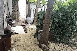 комерційна за адресою Станційна вул., 57