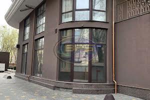 коммерческая по адресу Французский, 13 
