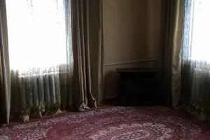 будинок за адресою Паровозний пров.