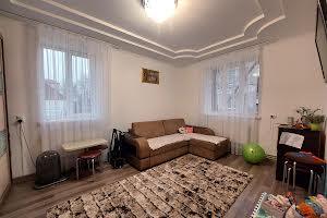 квартира за адресою Тураша, 32