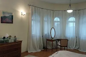 будинок за адресою Аеродромна вул., 27