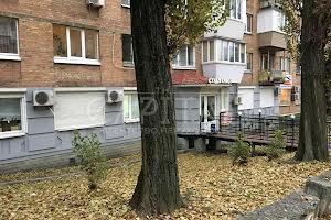 комерційна за адресою Джона Маккейна вул. (Івана Кудрі), 42