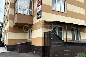 комерційна за адресою Краківська вул., 27-А