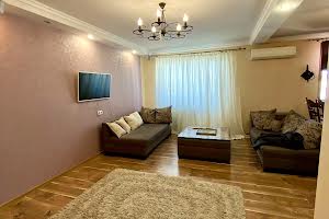 квартира за адресою Академіка Корольова вул., 16