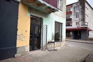 комерційна за адресою площа Ринок, 26