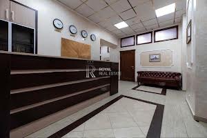 комерційна за адресою Панаса Мирного вул., 1