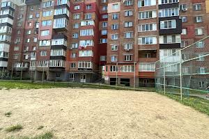 коммерческая по адресу Будівельників ул., 2
