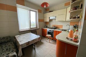 квартира за адресою Лопанська вул., 31