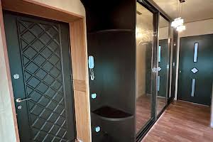 квартира за адресою Киргизька, 3