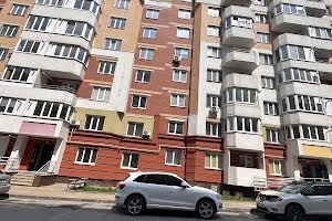 квартира за адресою Тролейбусна вул., 4-Д